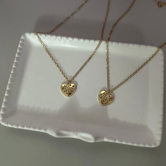 MOM HEART CHAIN